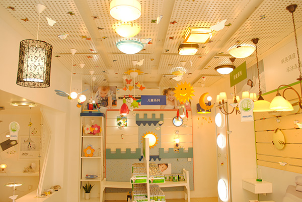 日耀門(mén)店展示